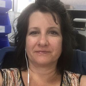 Meet your Posher, Stacy